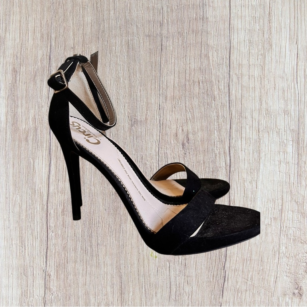 Circus by Sam Edelman black open toe pumps size 7.5